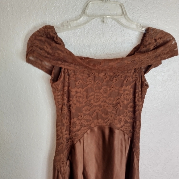 Runaway Amorea Laced Midi Dress Espresso Sz Xs - Picture 10 of 12